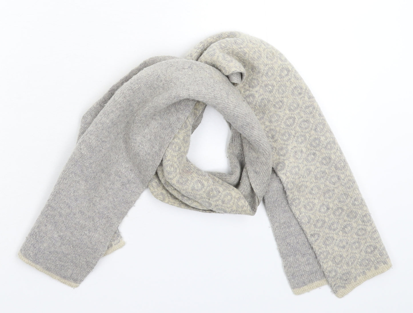Preworn Womens Grey Geometric Knit  Scarf