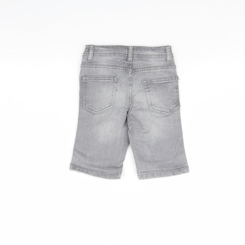 Denim & Co. Boys Grey  Denim Chino Shorts Size 5 Years
