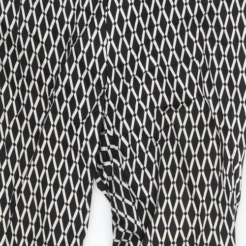 H&M Womens Black Argyle/Diamond  Trousers  Size 4 L25 in