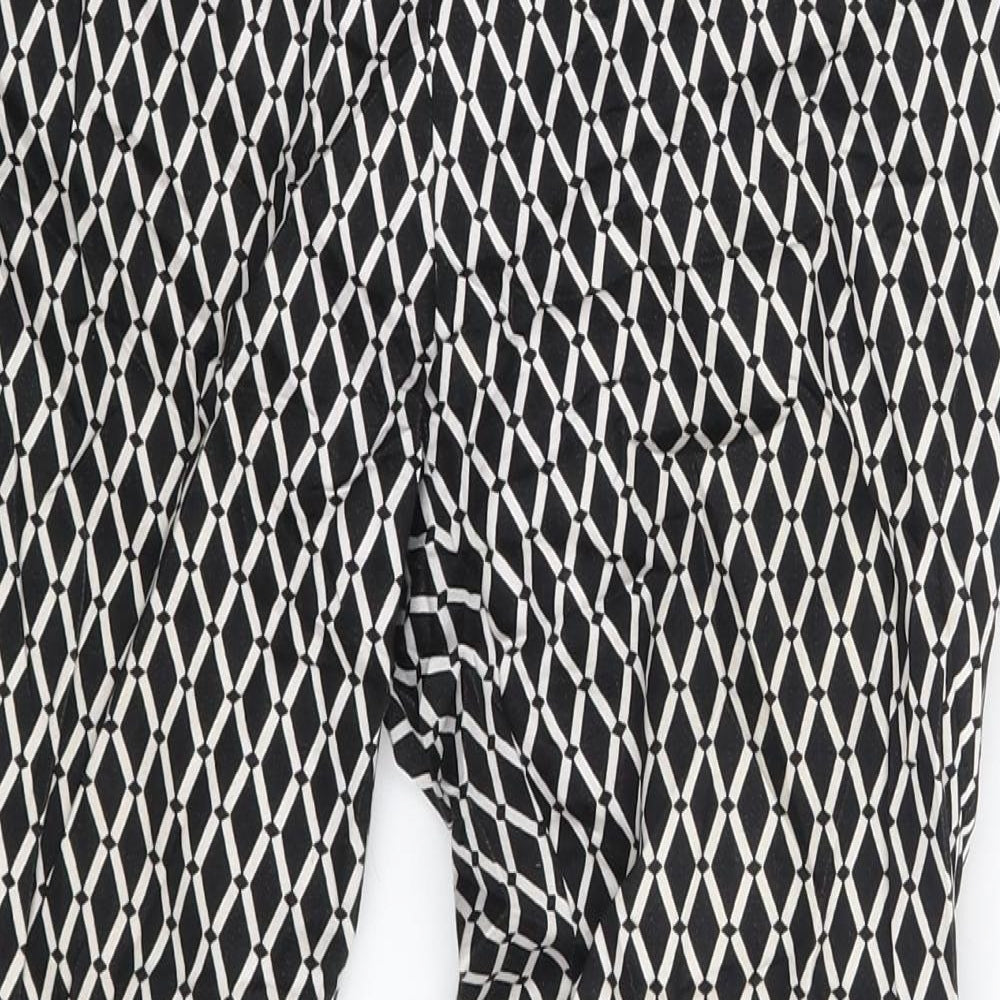 H&M Womens Black Argyle/Diamond  Trousers  Size 4 L25 in