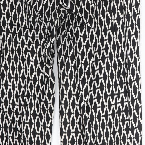 H&M Womens Black Argyle/Diamond  Trousers  Size 4 L25 in