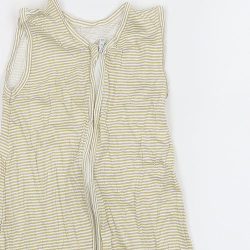 Cleva Mama Baby White Striped  Babygrow One-Piece Size 0-3 Months