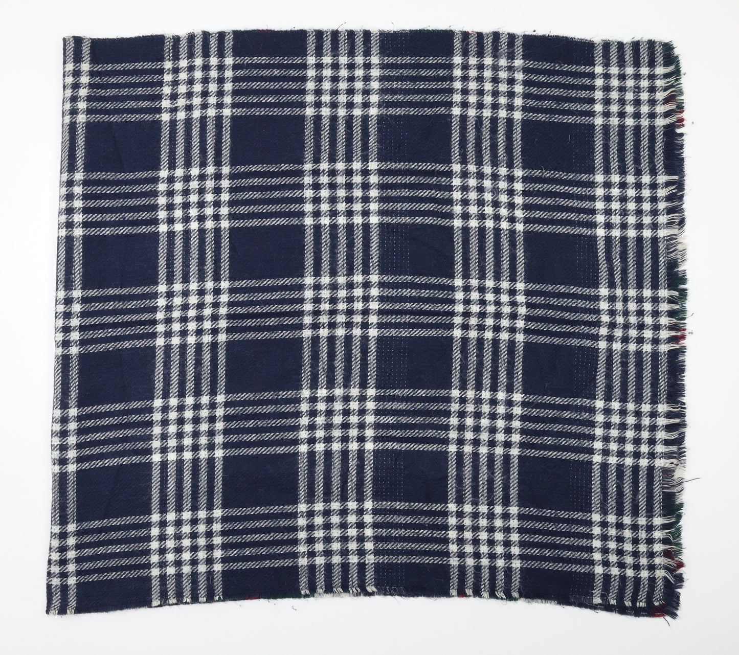 Preworn Womens Blue Plaid   Shawl/Wrap