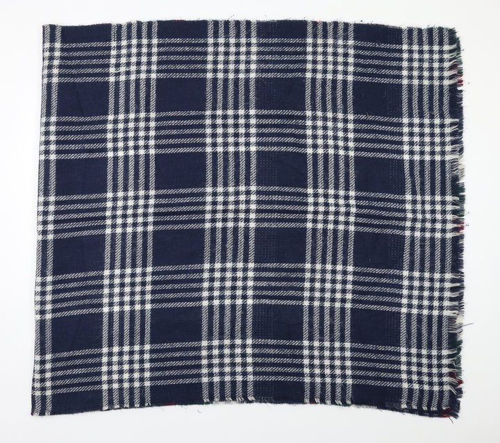 Preworn Womens Blue Plaid   Shawl/Wrap
