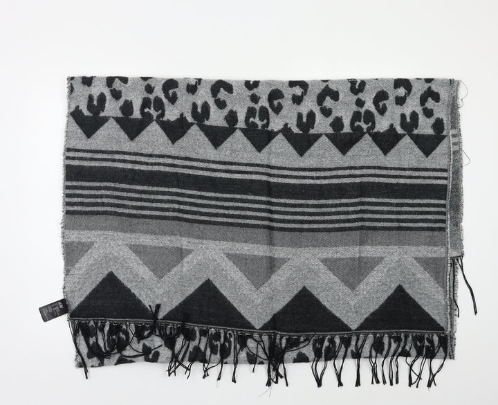 H&M Womens Grey Geometric   Shawl/Wrap