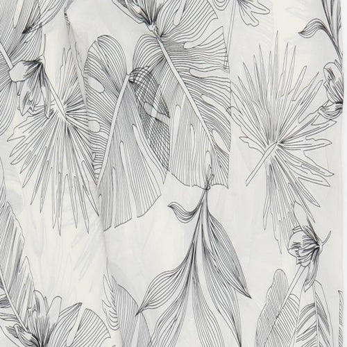 Preworn Womens White Floral  Bloomer Trousers Size 10 L29 in