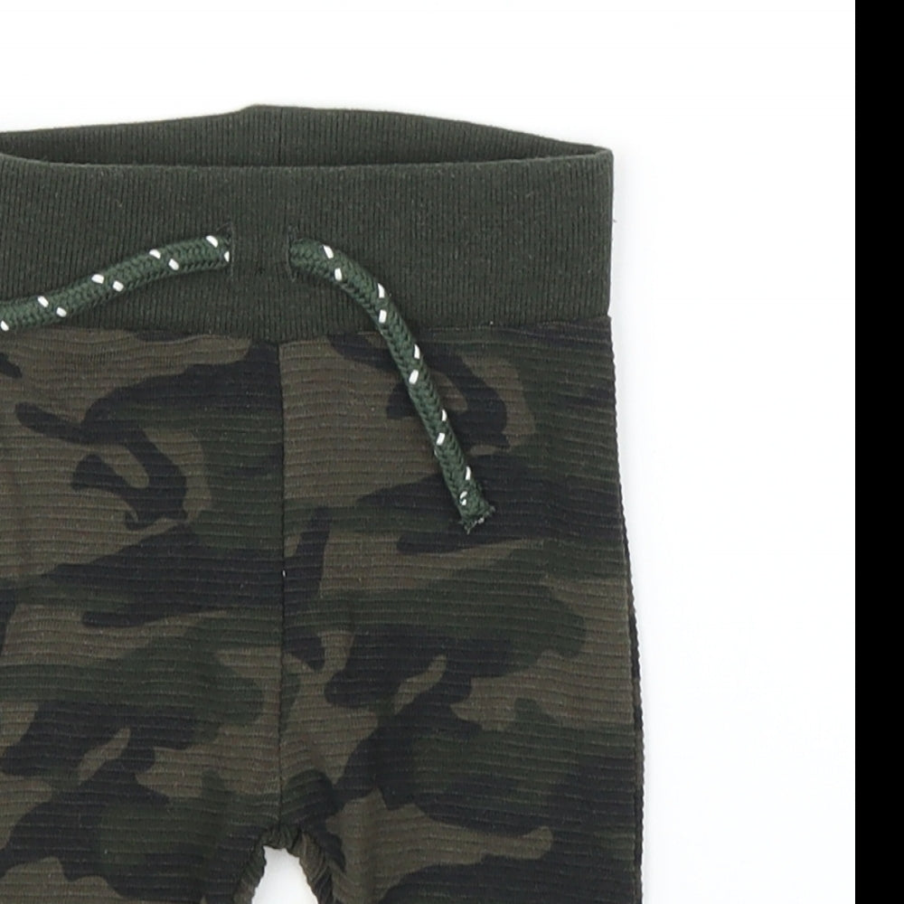 Primark Boys Green Check  Capri Leggings Size 0-3 Months