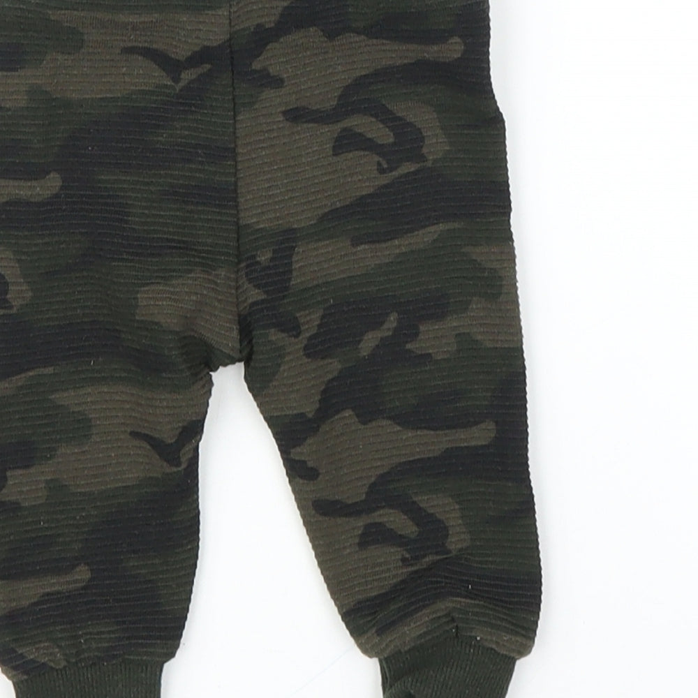 Primark Boys Green Check  Capri Leggings Size 0-3 Months