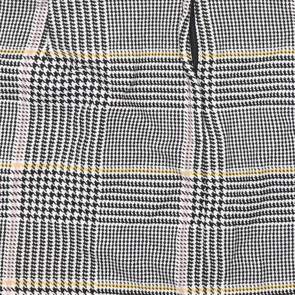 New Look Womens Black Check  Mini Skirt Size 16