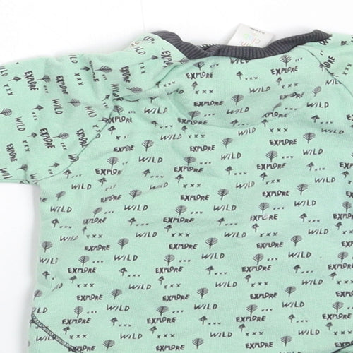 Mini Club Baby Green   Basic T-Shirt Size 0-3 Months