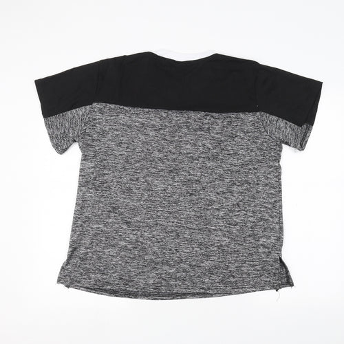 kiranniei Mens Grey   Basic T-Shirt Size 3XL