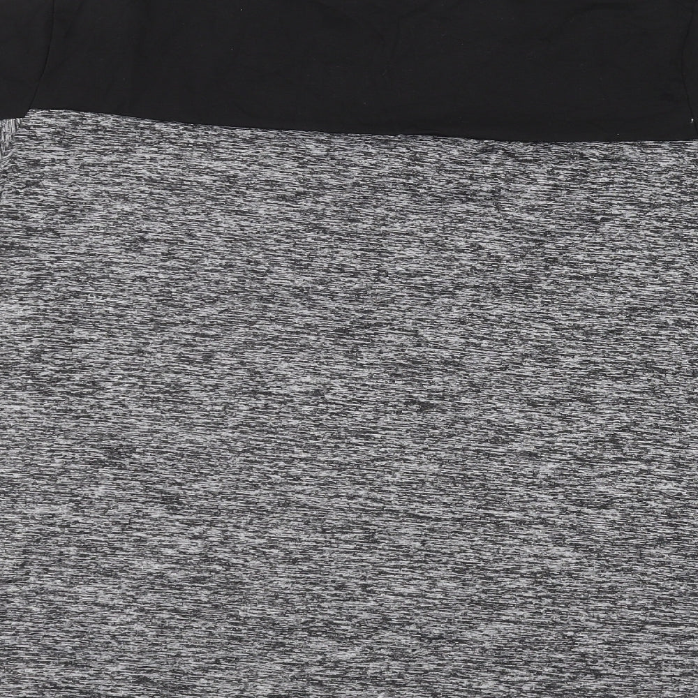 kiranniei Mens Grey   Basic T-Shirt Size 3XL