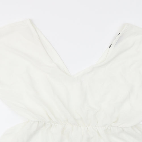 Boohoo Womens White   Jumpsuit One-Piece Size M