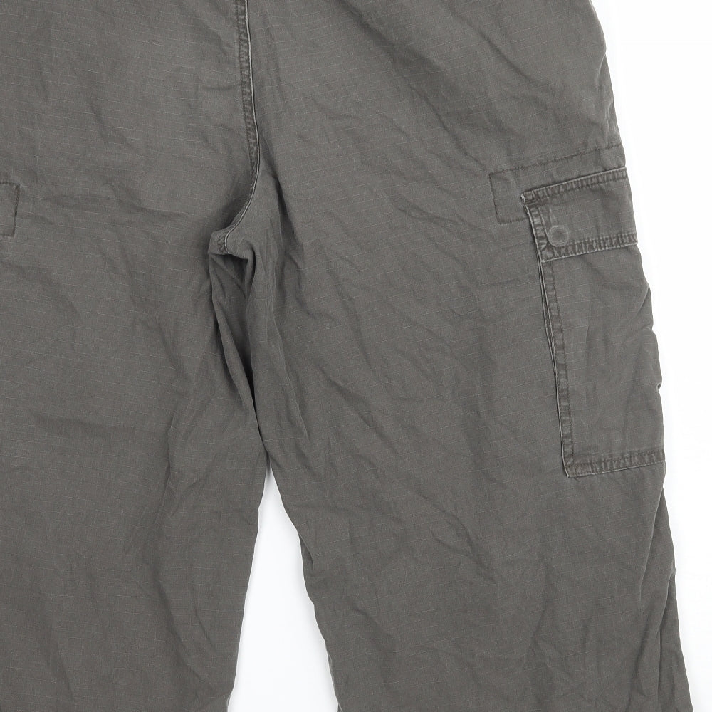 Easy Mens Green   Cropped Trousers Size 34 in L20 in