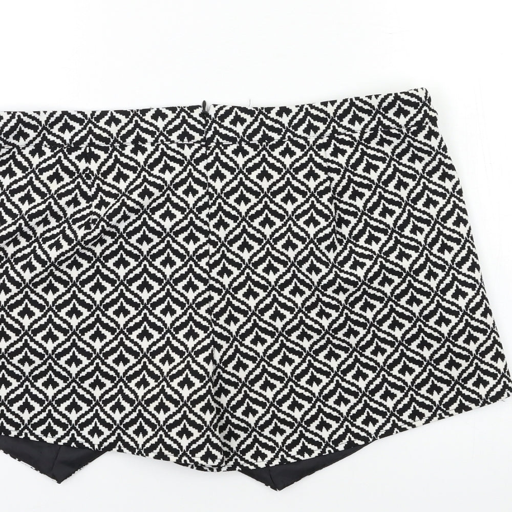 New Look Womens Black Geometric  Wrap Shorts Size 14
