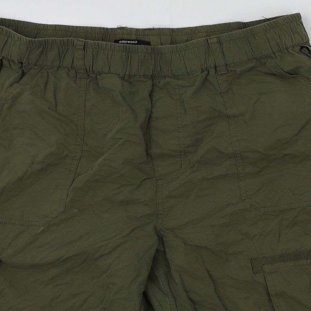 ceaderwood Mens Green   Bermuda Shorts Size 36 in