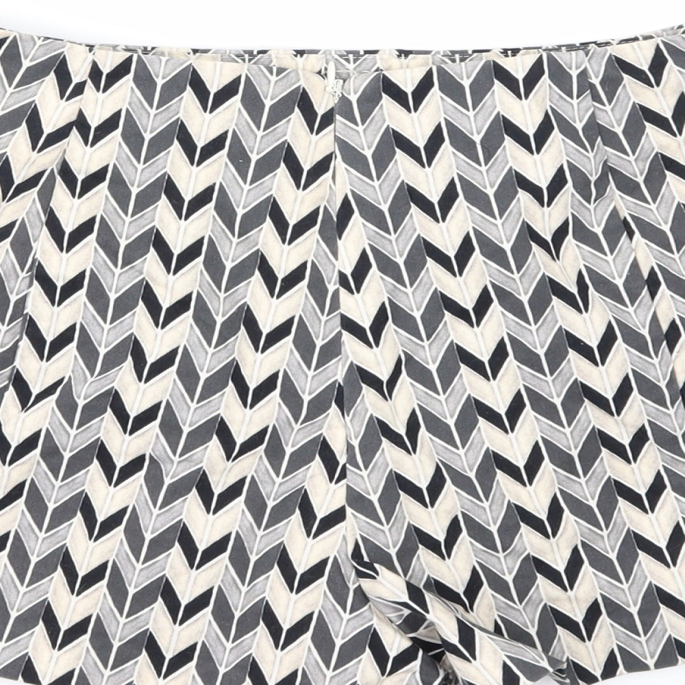 Topshop Womens Grey Geometric  Cut-Off Shorts Size 10