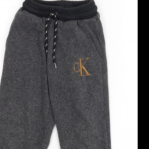 Calvin Klein Boys Grey   Jogger Trousers Size 6-7 Years