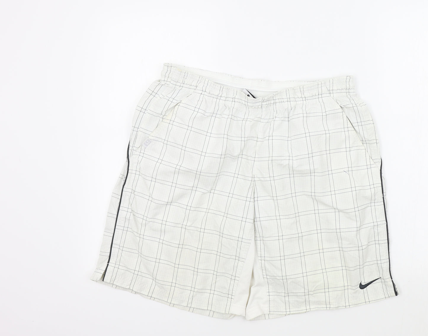 Nike Mens Silver Check  Bermuda Shorts Size L