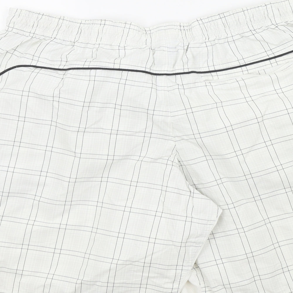 Nike Mens Silver Check  Bermuda Shorts Size L