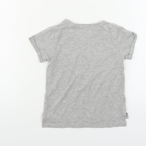 Preworn  Girls Grey   Basic T-Shirt Size 4 Years