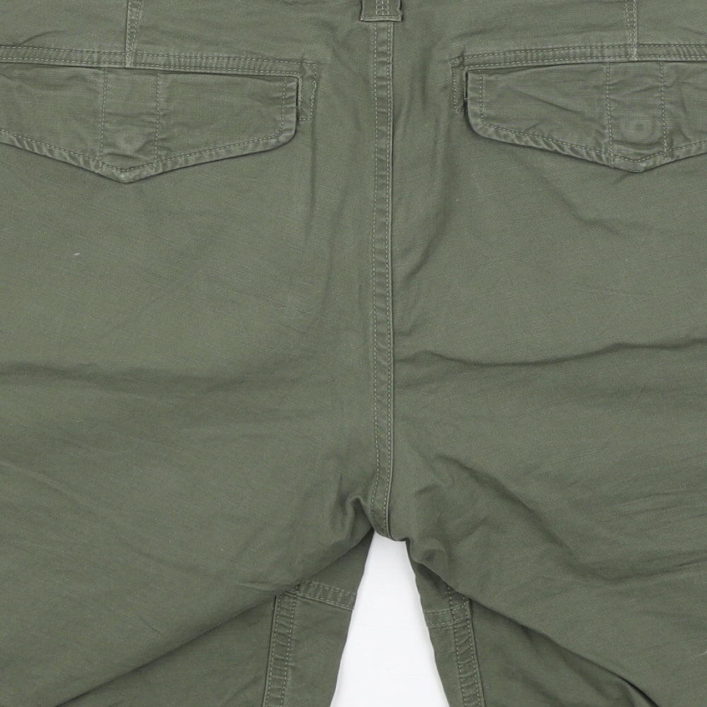 Superdry Mens Green   Cargo Shorts Size 36 in