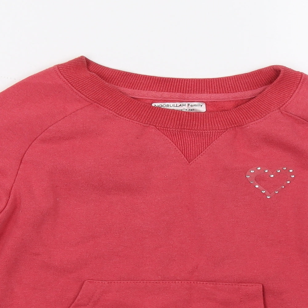 Preworn Girls Red   Pullover Jumper Size 6 Years