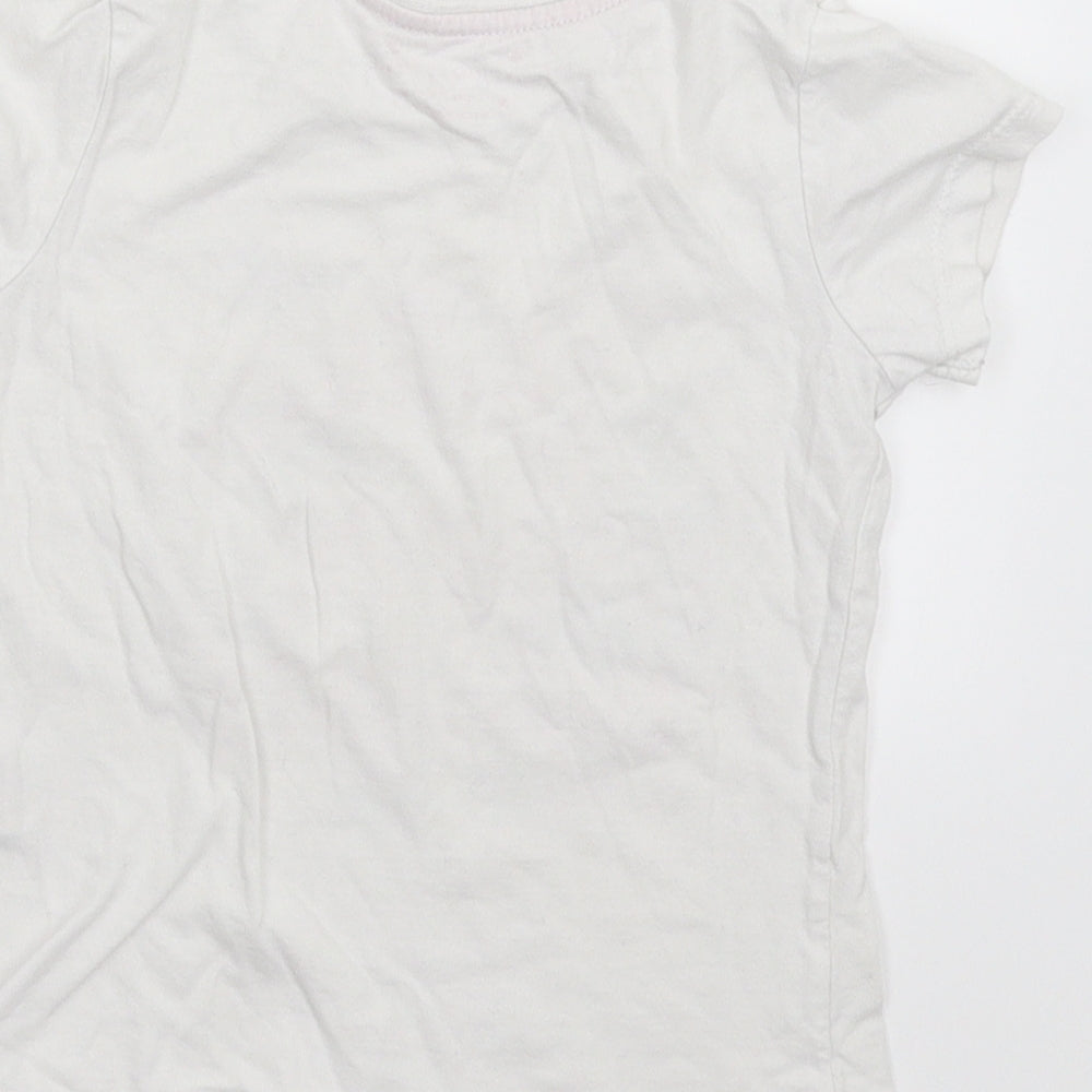 Primark Girls White   Basic T-Shirt Size 5-6 Years