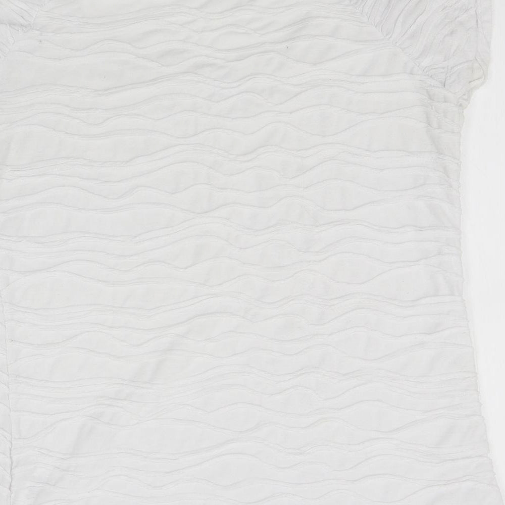 Soon Womens White   Basic T-Shirt Size 14