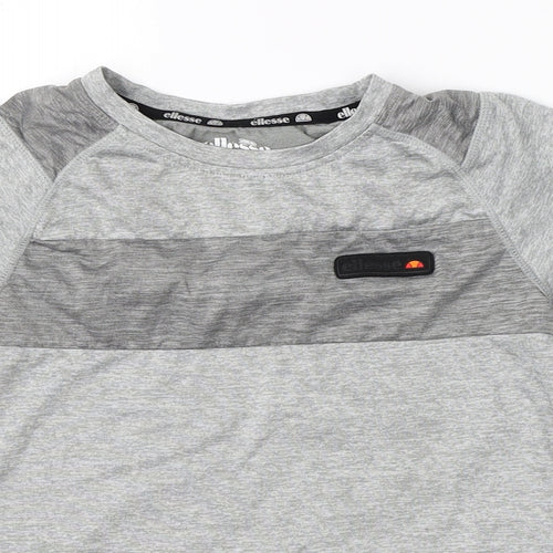 ellesse Boys Grey   Basic T-Shirt Size S