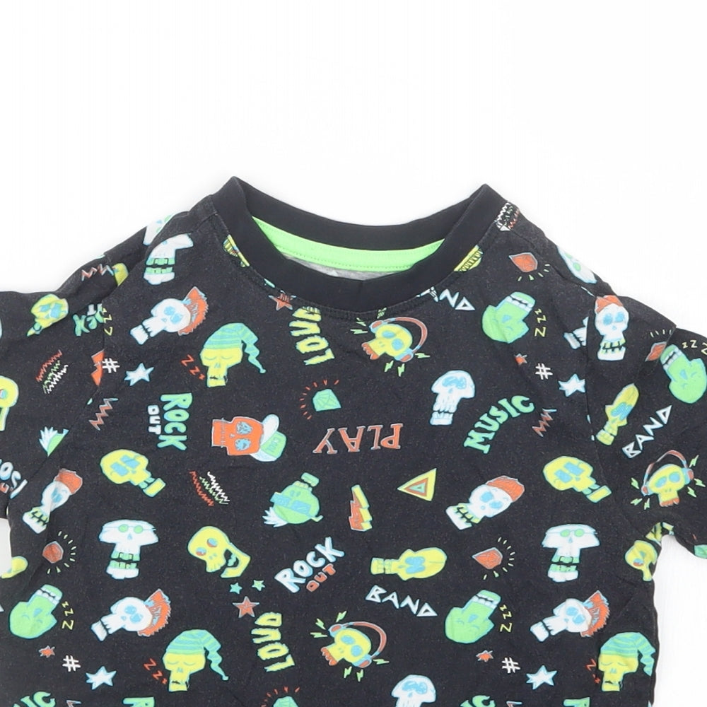 TU Boys Black Geometric  Basic T-Shirt Size 4-5 Years