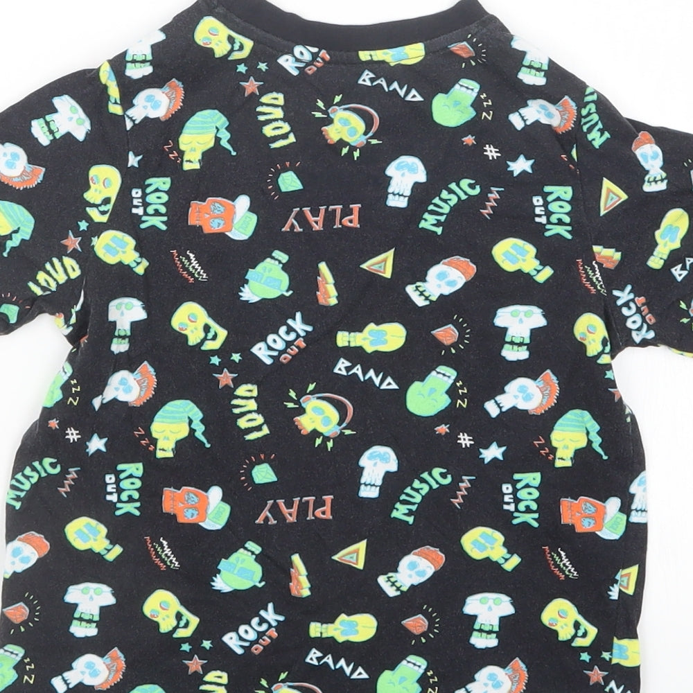 TU Boys Black Geometric  Basic T-Shirt Size 4-5 Years