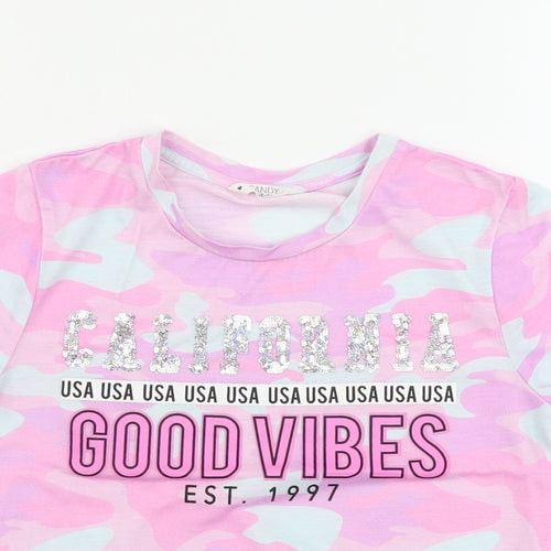 Candy  Girls Pink   Basic T-Shirt Size 11 Years