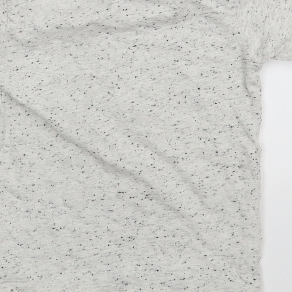 George Baby Beige   Pullover T-Shirt Size 12-18 Months