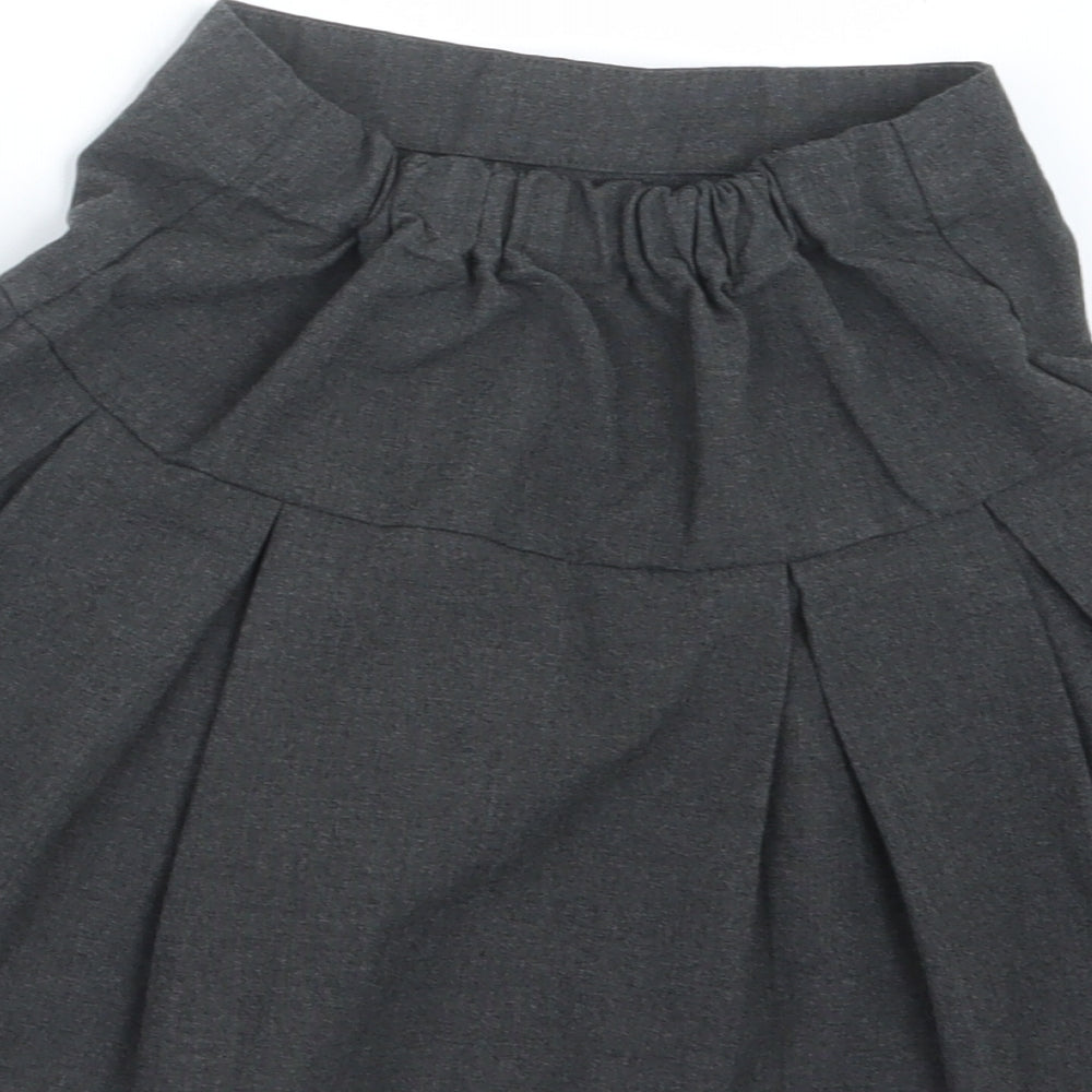 Debenhams Girls Grey   Pleated Skirt Size 6 Years