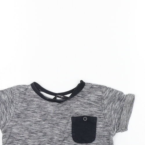 George Boys White Striped  Basic Polo Size 2-3 Years