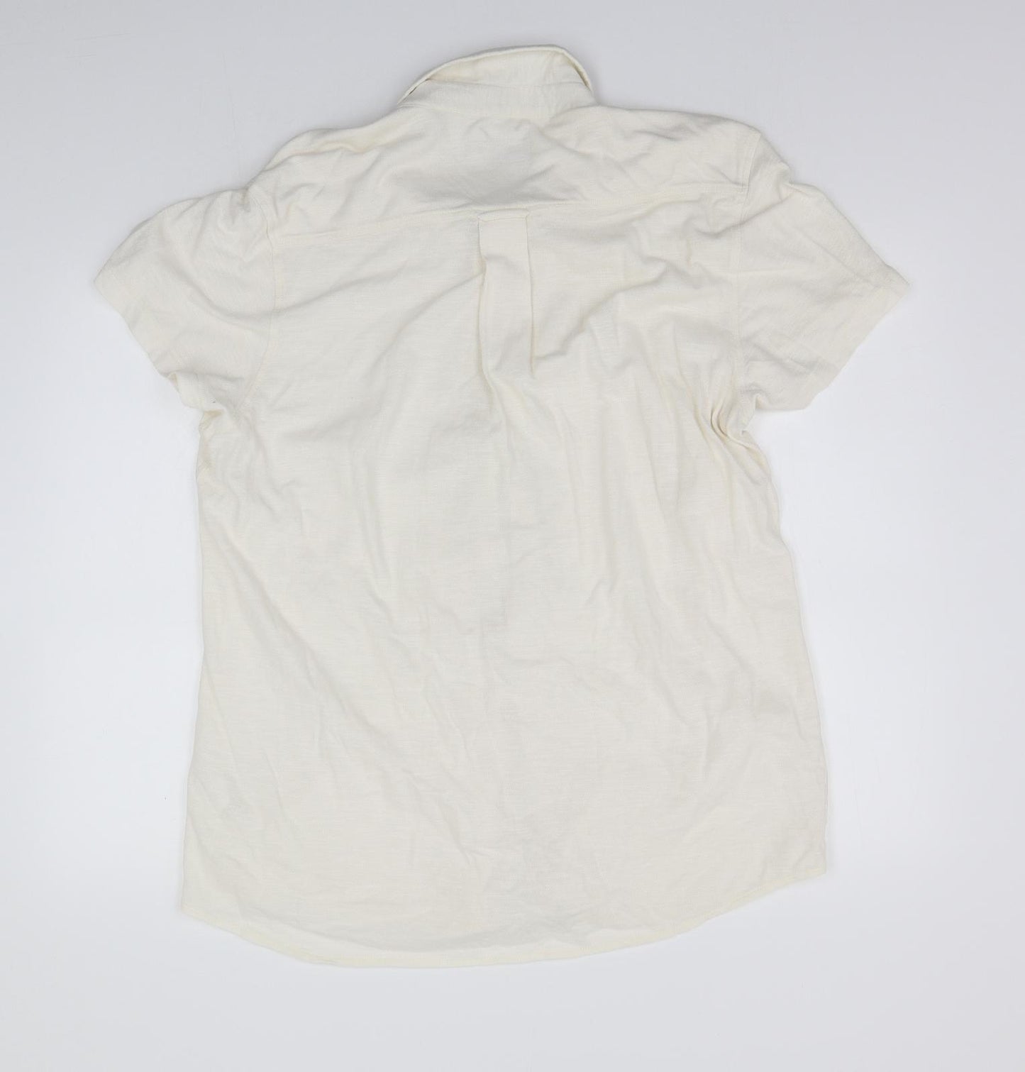 Cedar Wood State Mens White    Polo Size XL  - washable mark