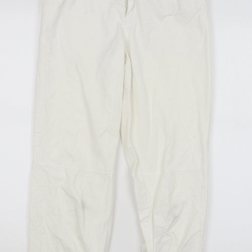Astradivarius Womens White   Capri Trousers Size S L26 in