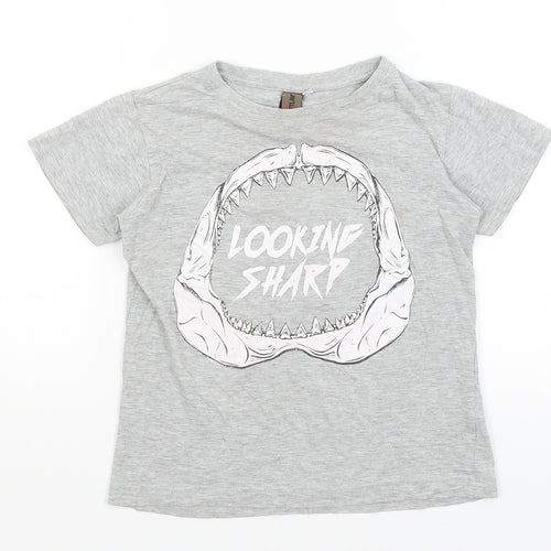 Urban Outlaws Boys Grey   Basic T-Shirt Size 7-8 Years  - Looking Sharp