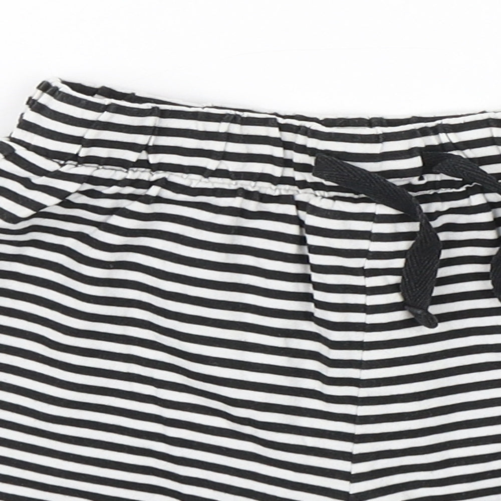 TU Boys Black Striped  Sweat Shorts Size 6-7 Years