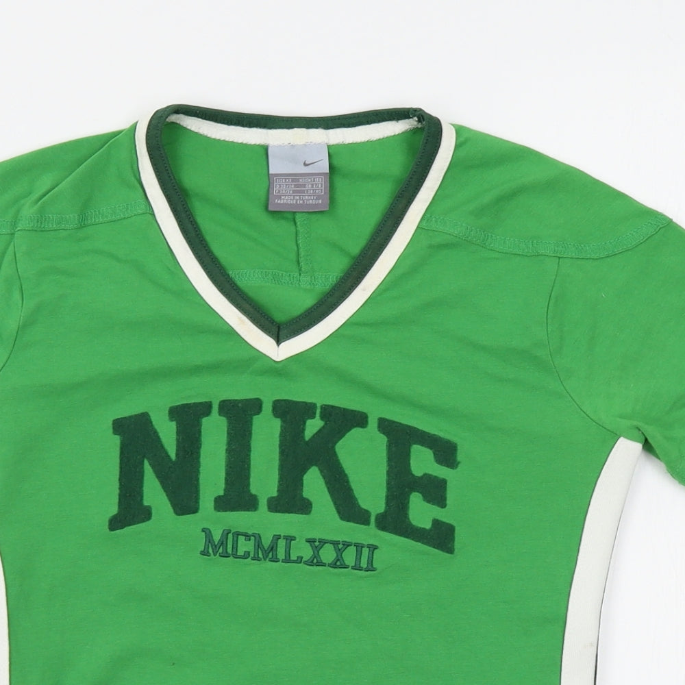 Nike Womens Green   Basic T-Shirt Size 6  - size 6/8