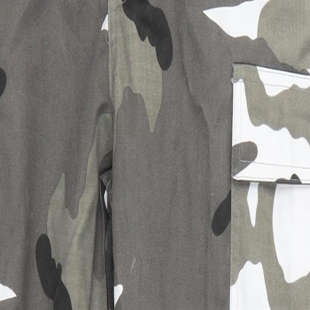 PRETTYLITTLETHING Womens Grey Camouflage Denim Cargo Trousers Size 6 L26 in