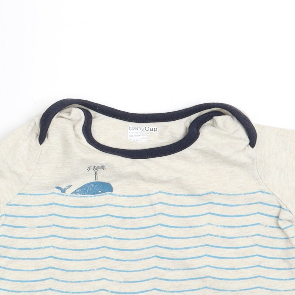 Gap Boys Beige Striped  Basic T-Shirt Size 9-12 Months