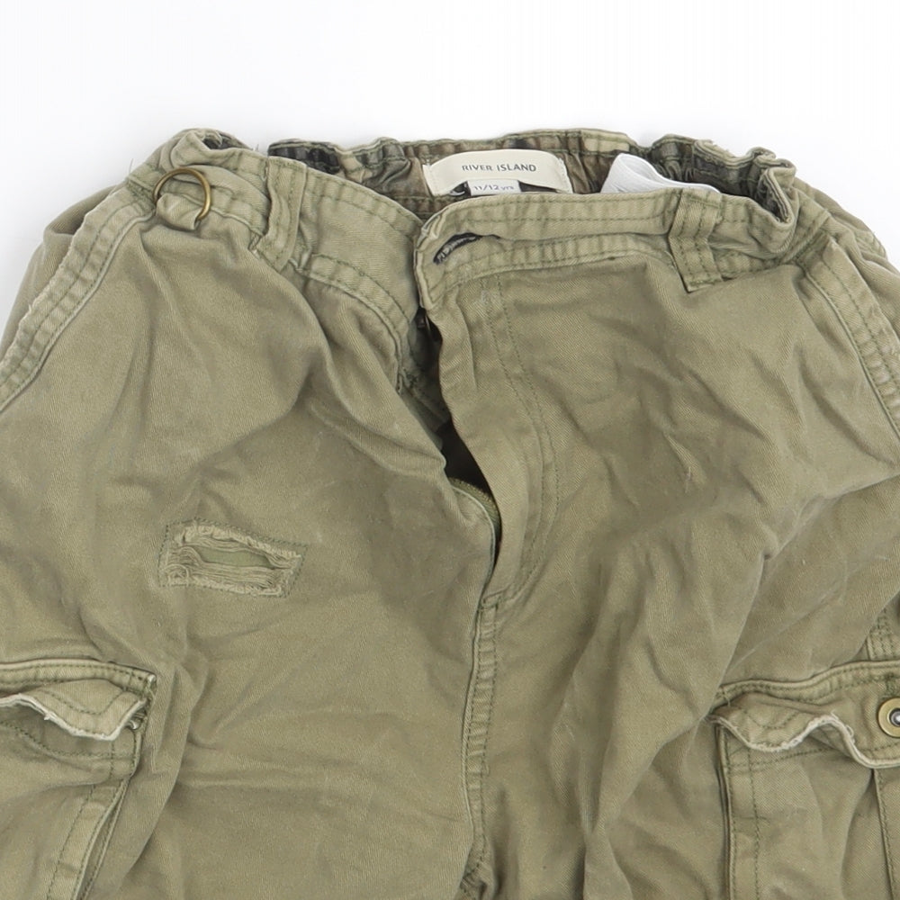 River Island Boys Beige   Cargo Shorts Size 11-12 Years