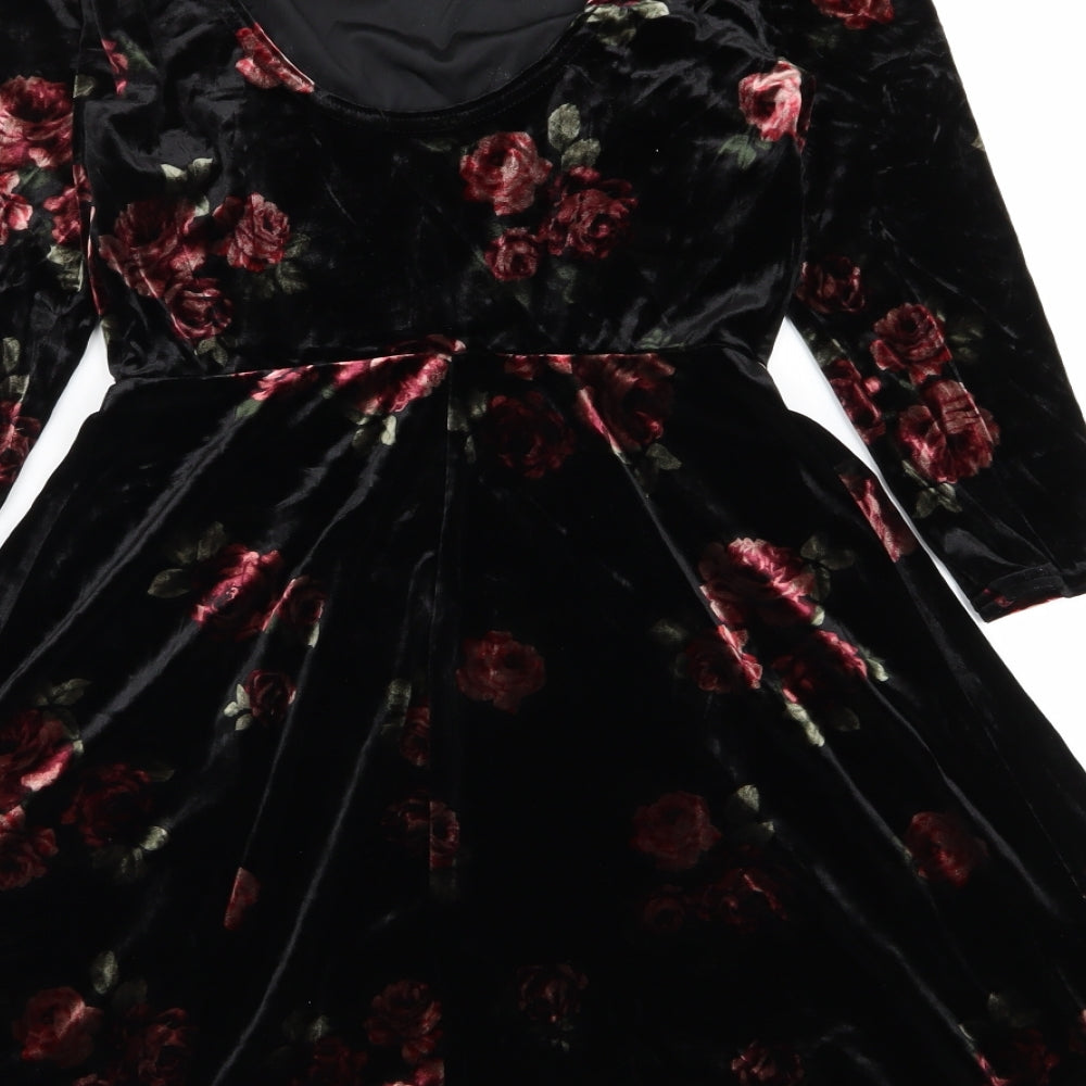 New Look Womens Black Floral  Fit & Flare  Size 8