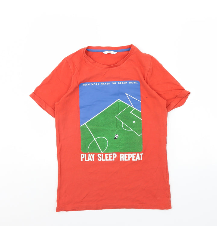 m&s Boys Red   Basic T-Shirt Size 12 Years  - Football