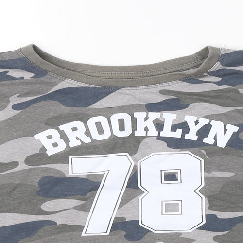 Primark Boys Green Camouflage  Basic T-Shirt Size 11-12 Years
