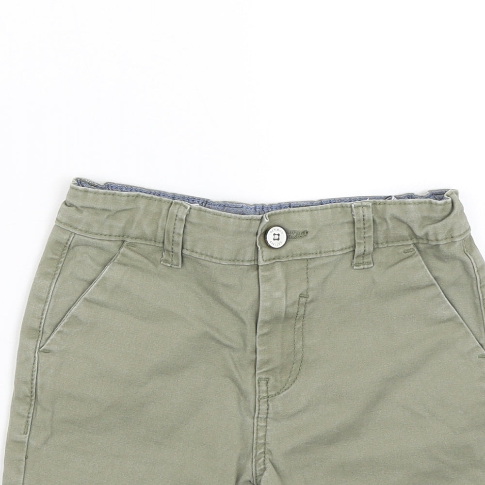Primark Boys Green   Bermuda Shorts Size 6-7 Years