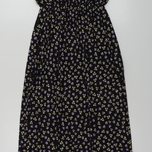 Boohoo  Womens Black Floral  A-Line  Size 4