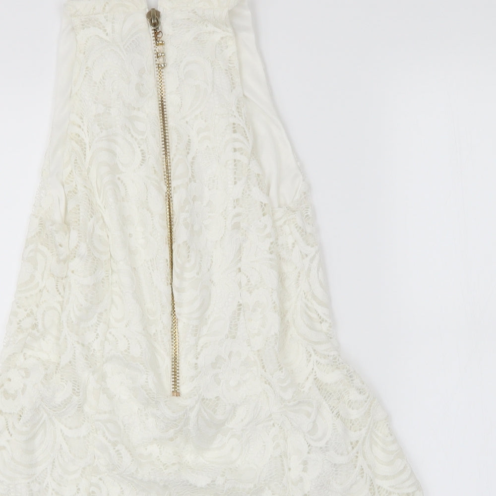 Quiz Womens White Floral  A-Line  Size 14